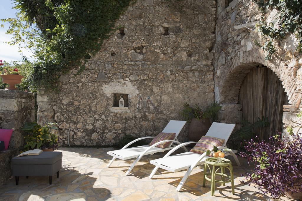 White Jasmine Cottage Áno Korakiána Esterno foto